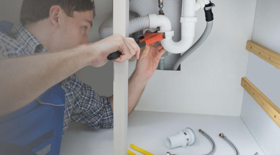 Expert burst pipe repair services in Kewaskum, WI